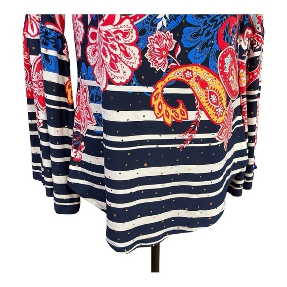 JOSEPH RIBKOFF
Multi/Midnight Blue, Red, Black Paisley and floral Top size 6 - Picture 8 of 16